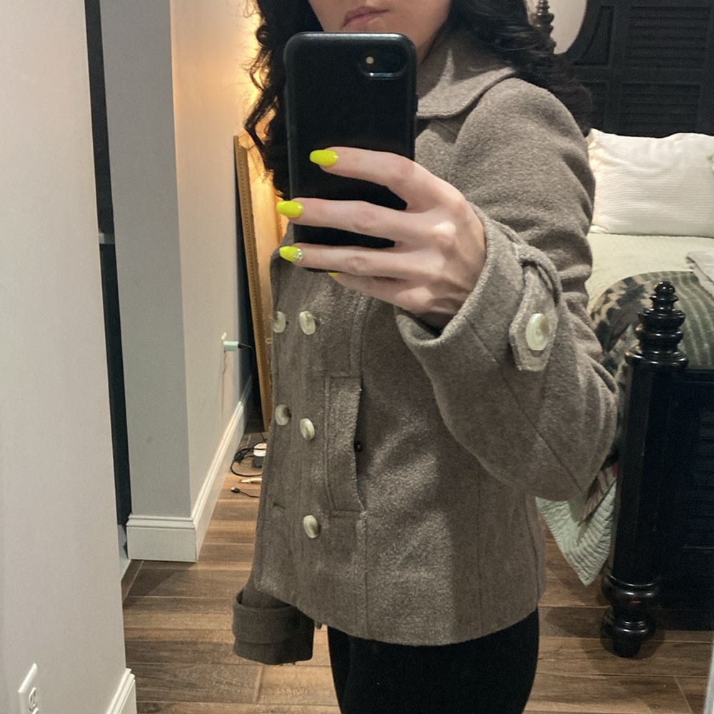 Abercrombie and fitch coat! 🧥 - Picture 3 of 7